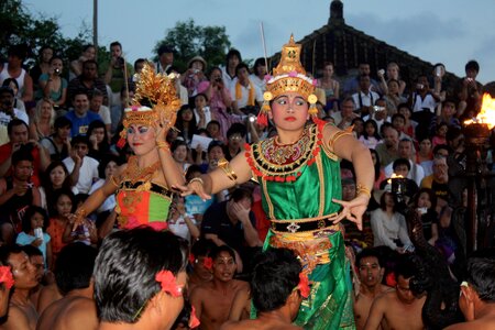 Indonesia bali dance dance sideshow photo