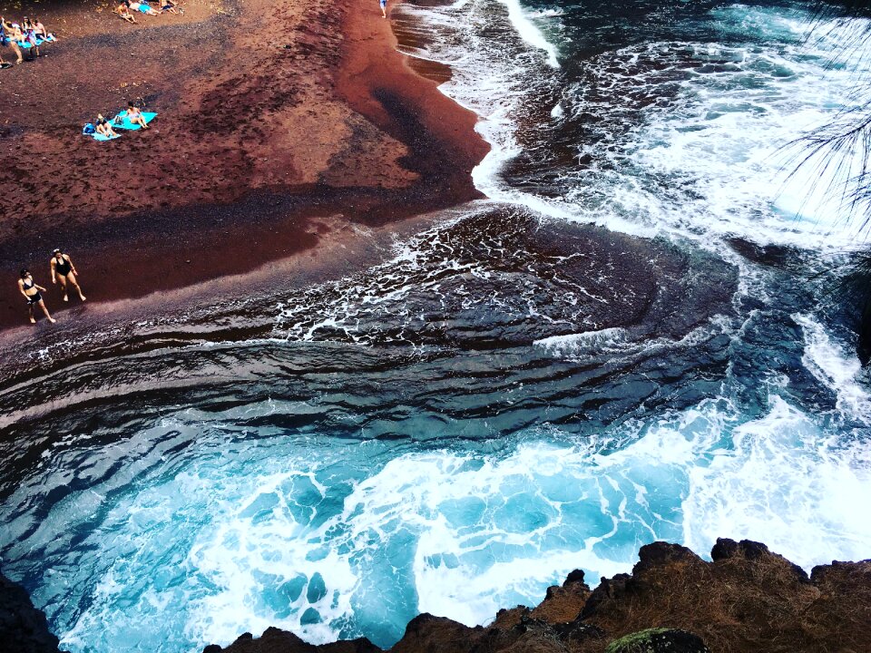 Hawaii maui red sand