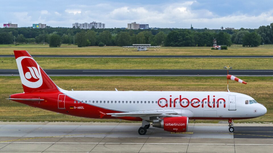 Flying passenger aircraft transport