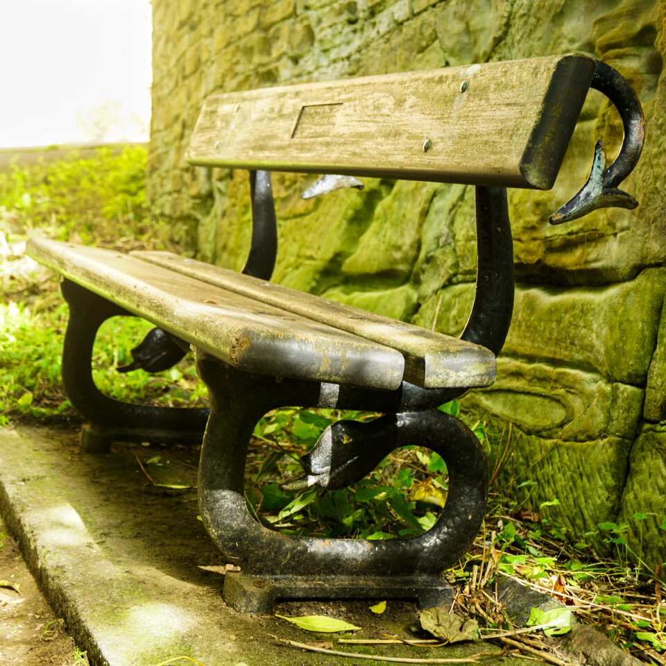 Bench seat rest stop