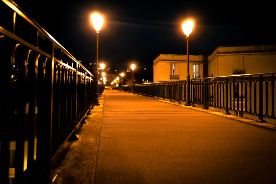 Atypical path metal