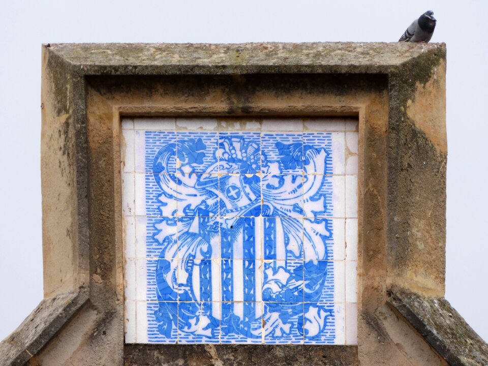 Modernism tiles crafts
