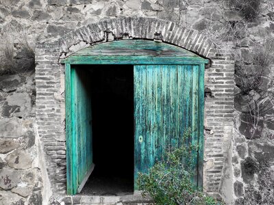 Arc old green door photo