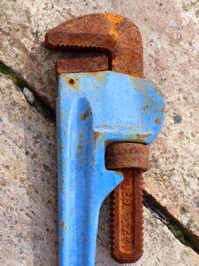 Key stilson wrench rusty photo