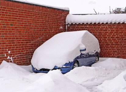Snow mass impassable snowfall