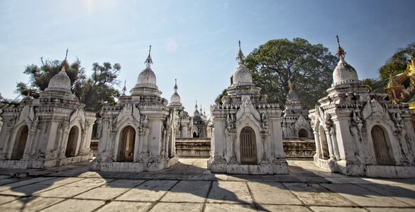 Myanmar monastery praying photo