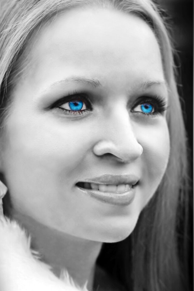 Smile facial blue eyes photo