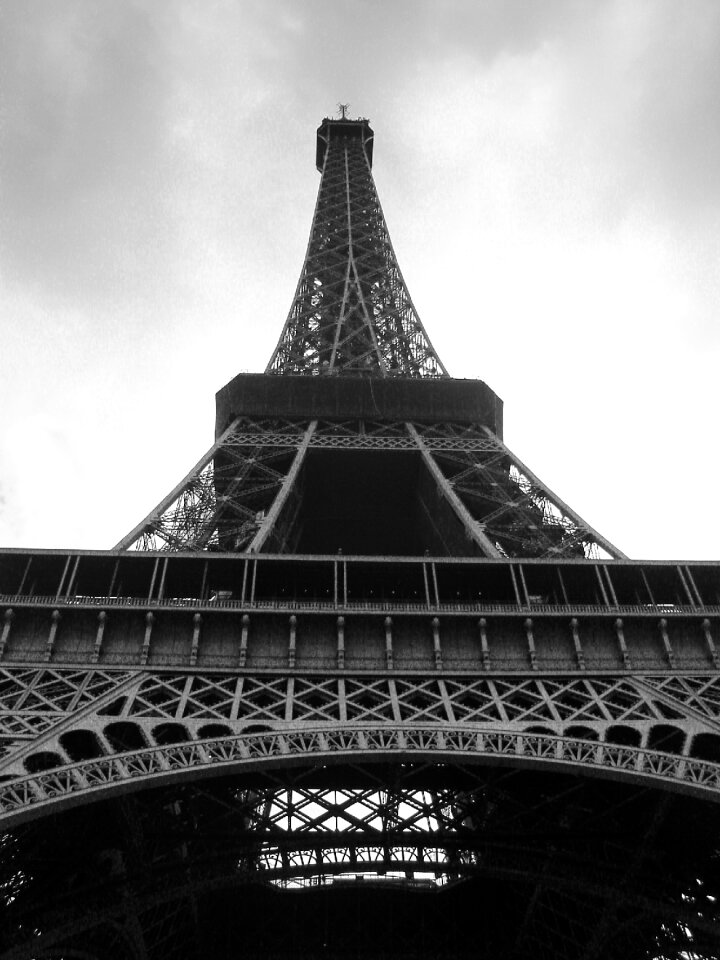 Monument france in black and white