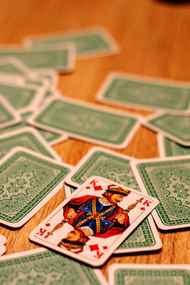 Play playing cards gambling