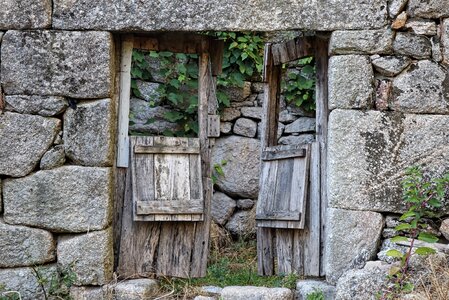 Door gate old