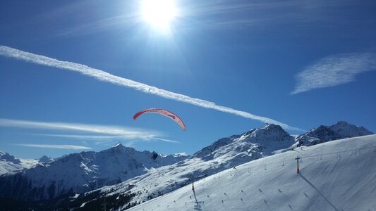 Skis mountains nature photo