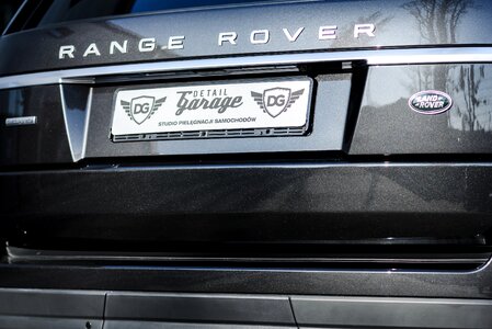Range rover vehicle photo