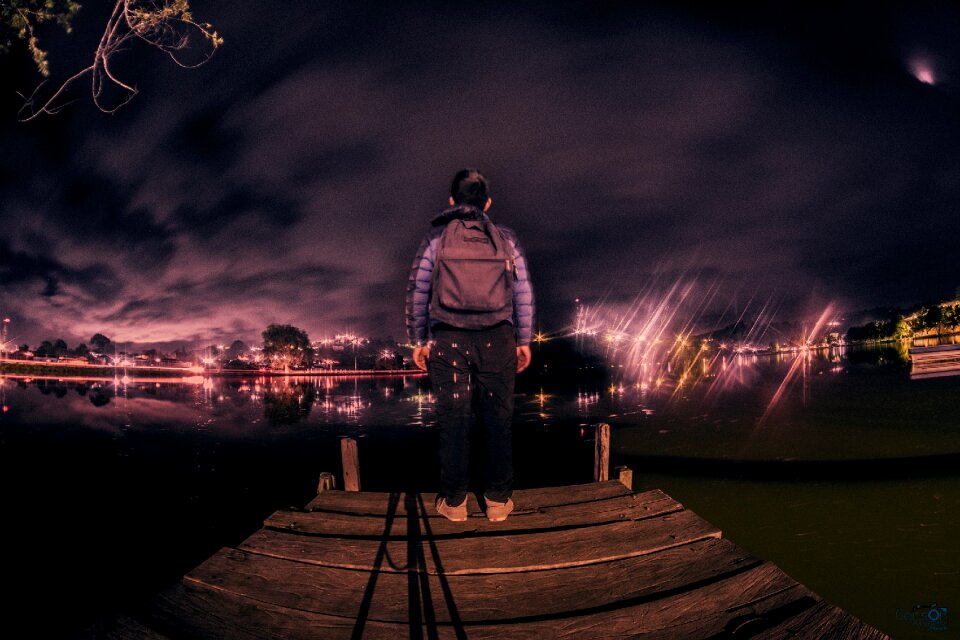 Long expocición lagoon lights portrait