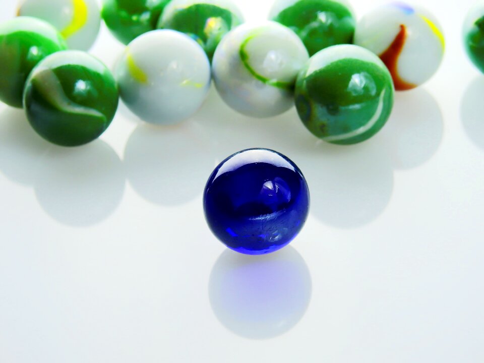 Round toys glass marbles