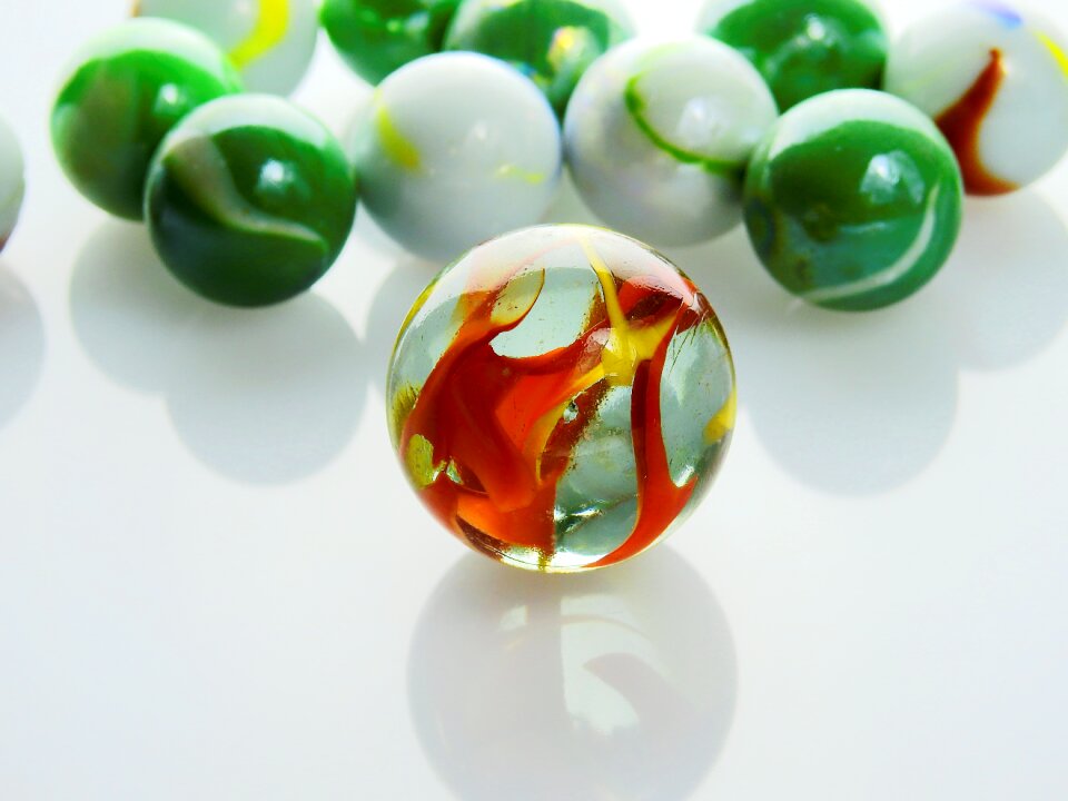 Round toys glass marbles