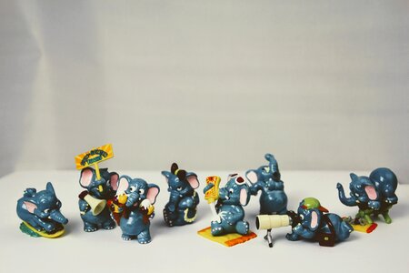 Elephant photographer figure