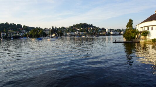 Water quiet mirroring