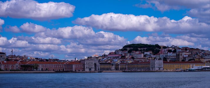 Panorama lisbon the ship