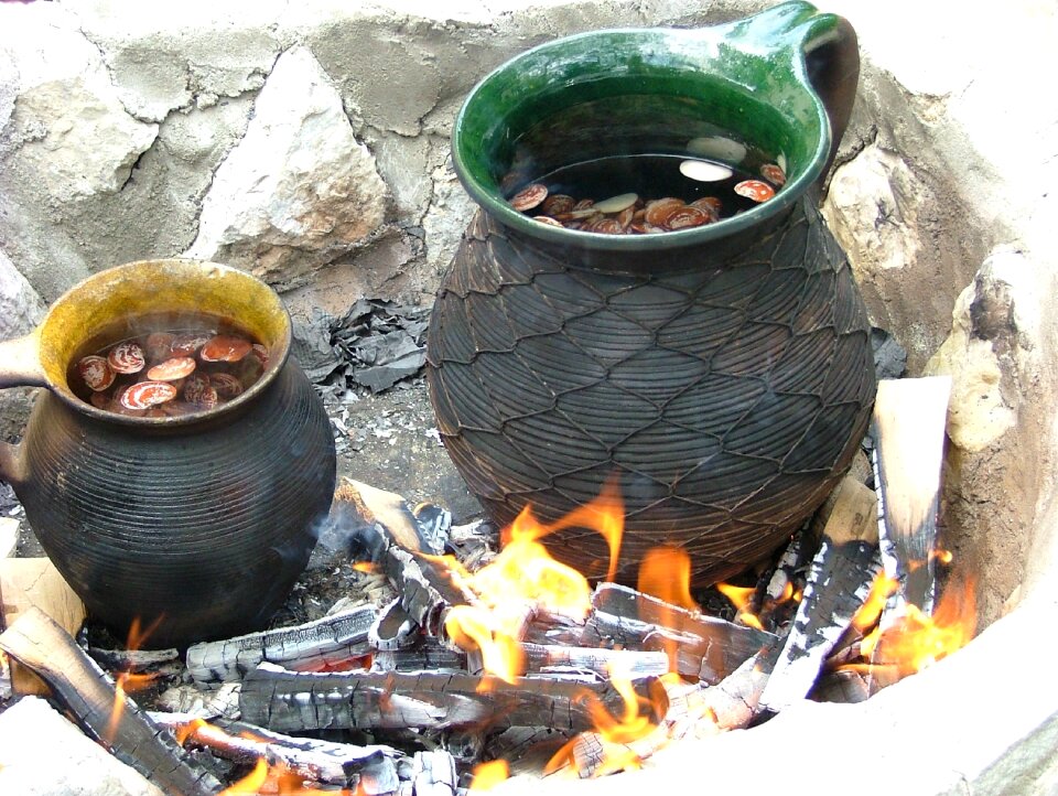 Fire puppet cooking