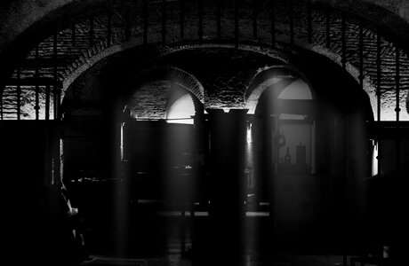 Wine bar lisbon night