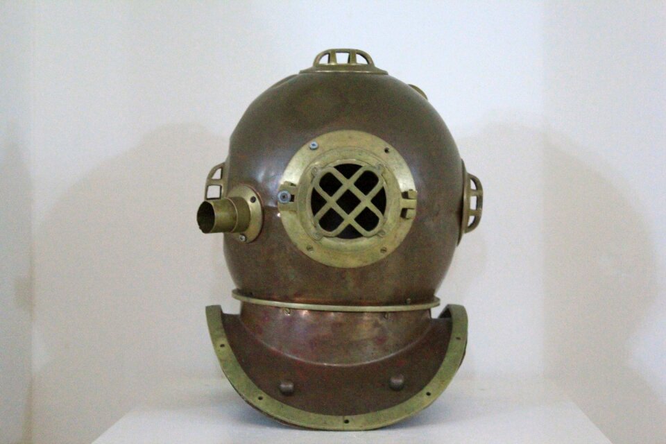 Divers helmet diving helm