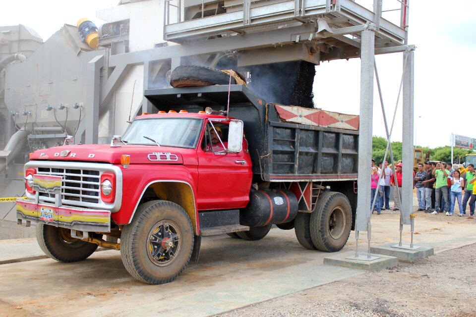 Transport road truck
