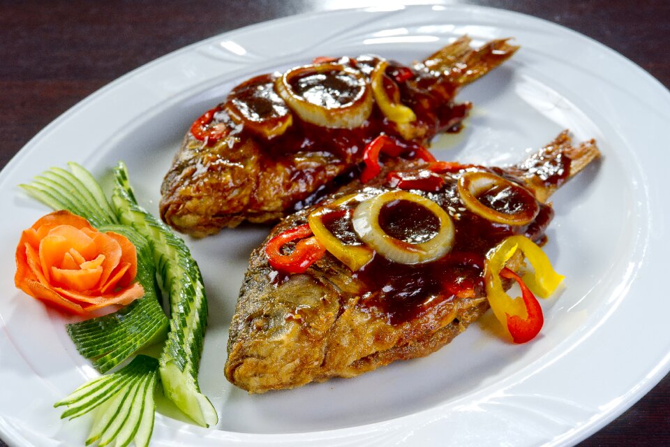 Restaurant lunch nutrition