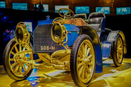 Auto museum classic