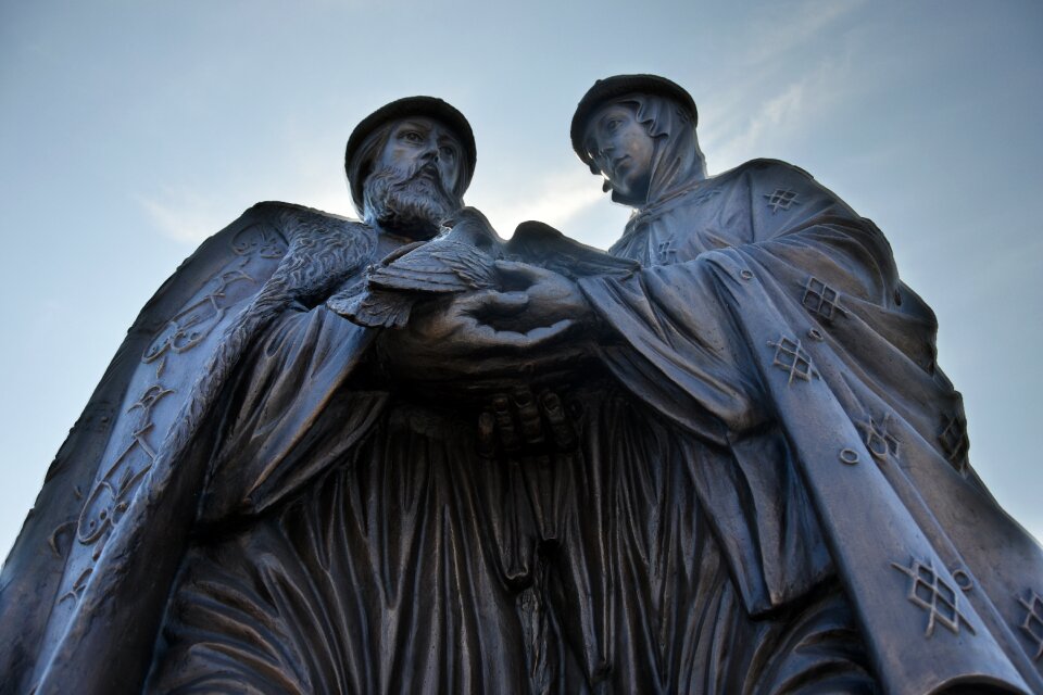 Sculpture religious monuments statue
