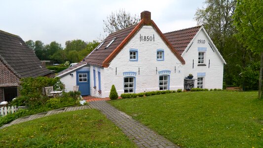 House east frisia past