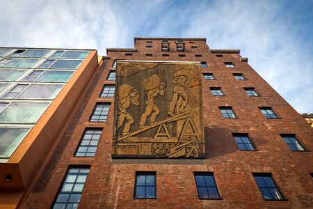 House facade facade historic building photo