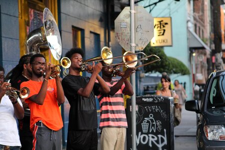 Nola streetscape photo