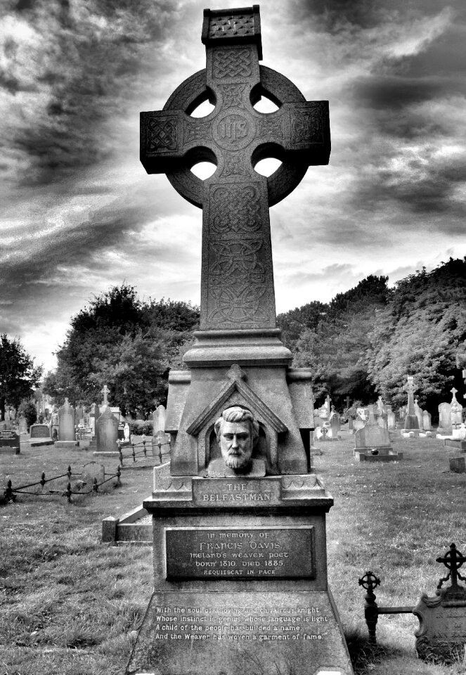 Dead cemetery death