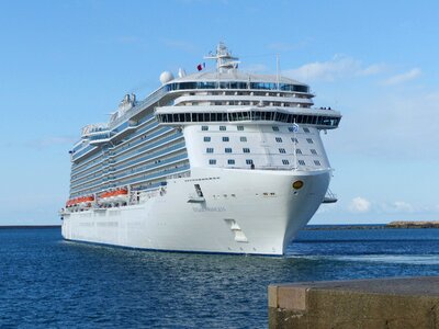 Cruise ship big ship photo