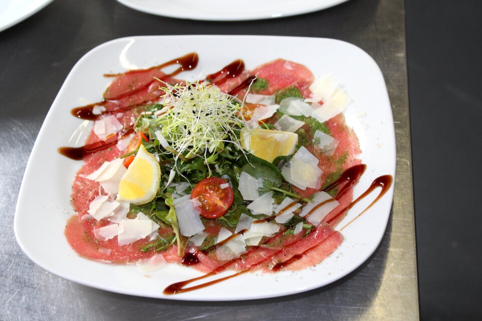 Carpaccio beef entry