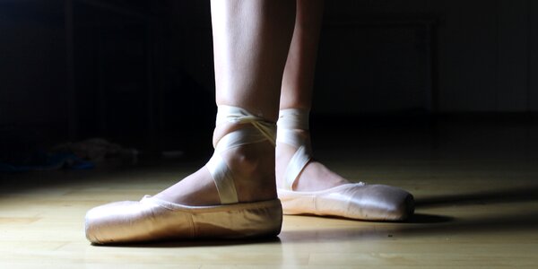 Dance performance foot