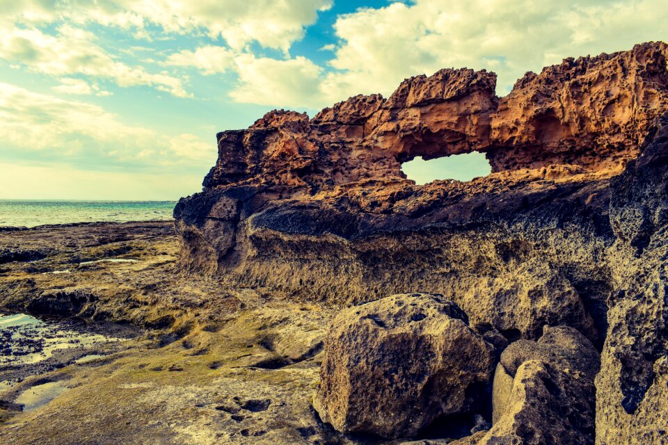 Scenery window erosion