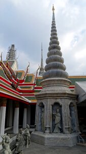 Places of worship bangkok lumphini park