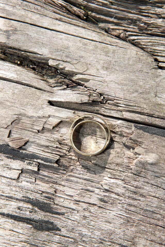 Hand labor finger ring marriage