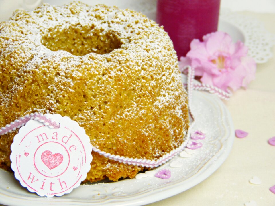 Bake made with love invitation