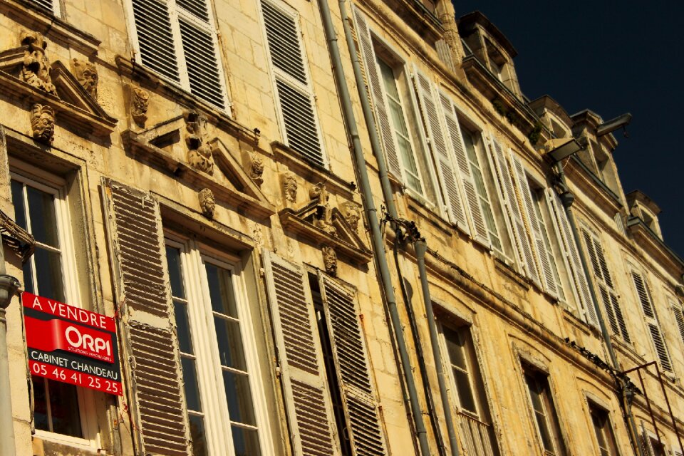 Facade window house