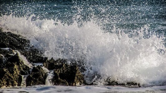 Sea water drops photo