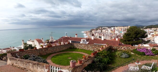 Sea mediterranean sky photo