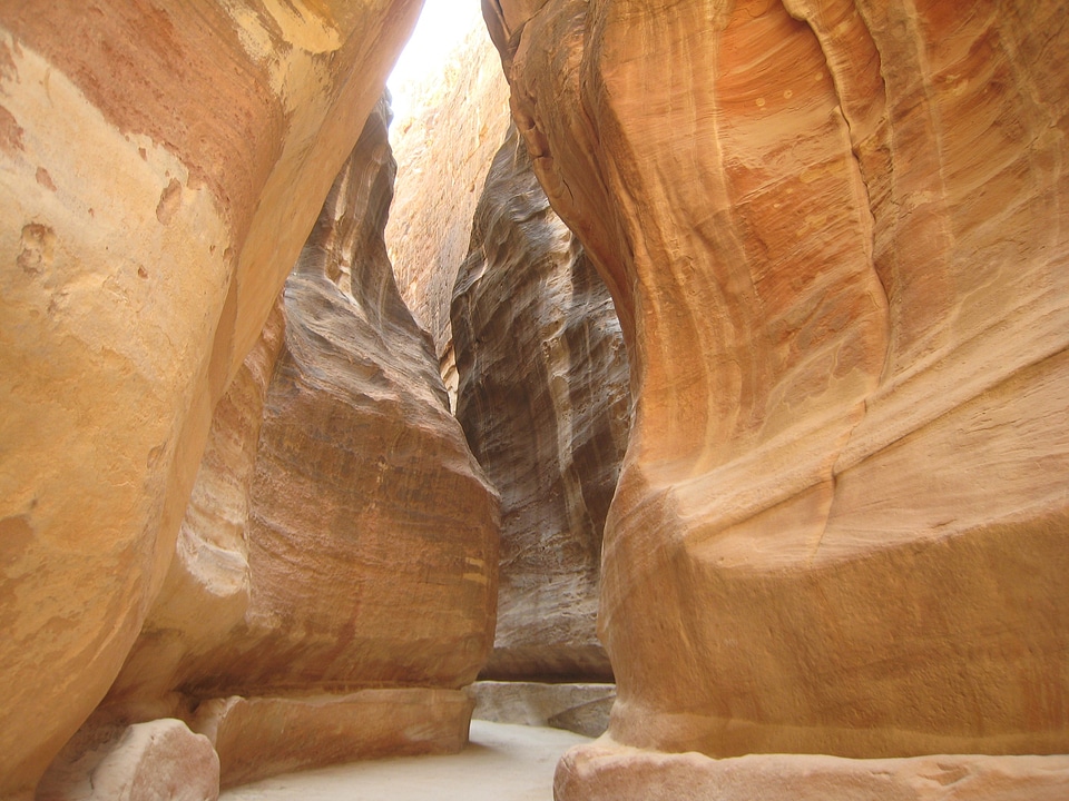 Petra jordan sandstone