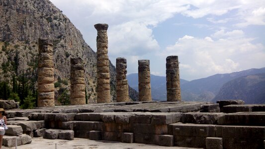 Ruins delfos oracle