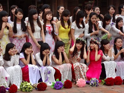 Girl group picture hanoi