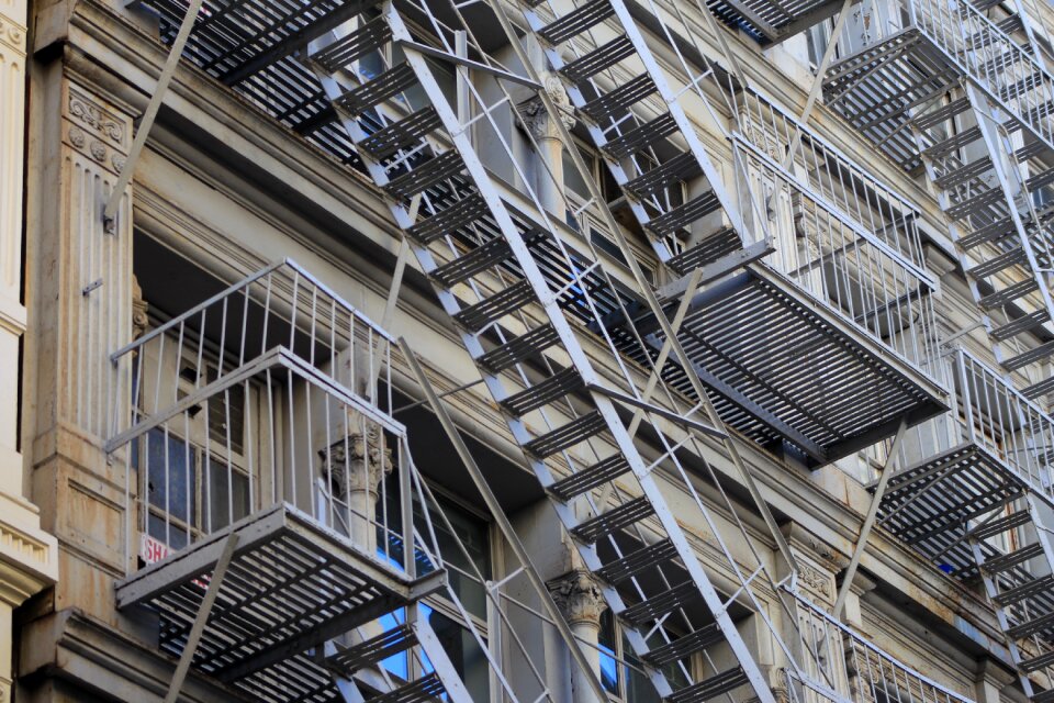 Escape metal street