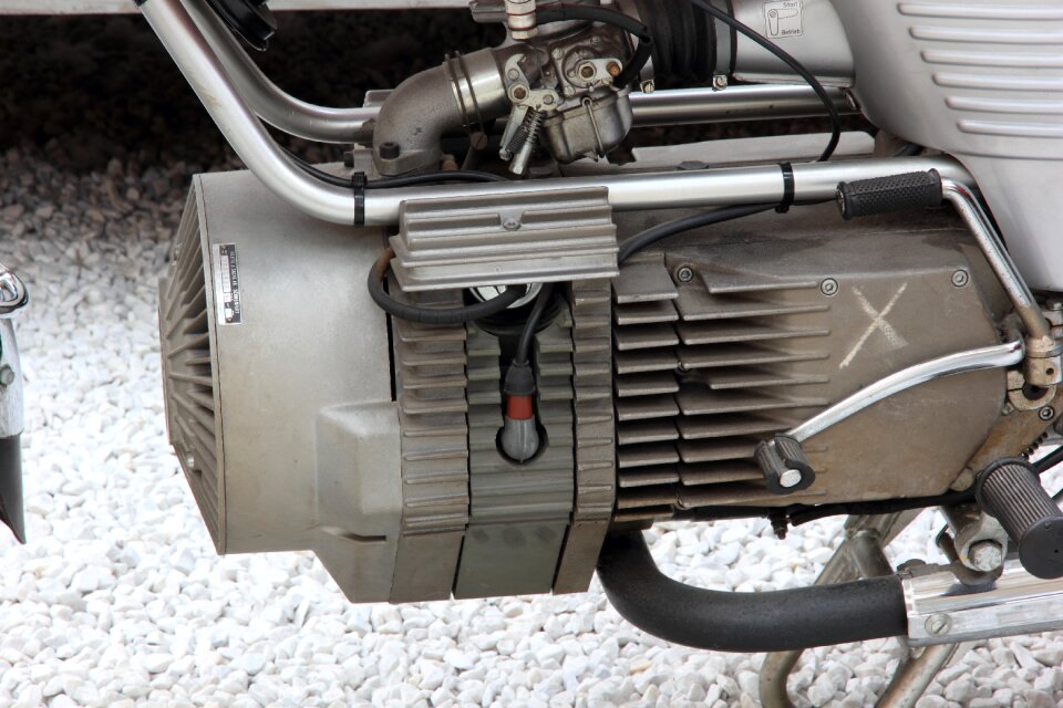 Motorcycle motor wankel