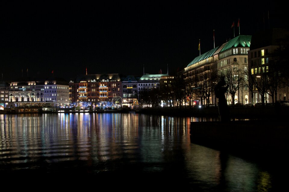 Outer alster alster christmas