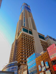 Gratte ciel sky city